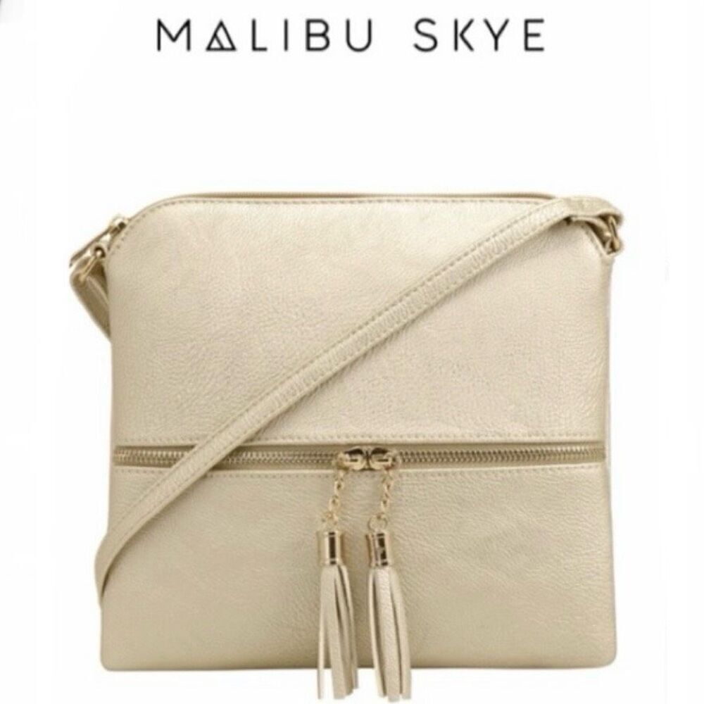 NWT Gorgeous Malibu Skye Morgan Tassel Champagne Gold Front Zipper Crossbody Bag